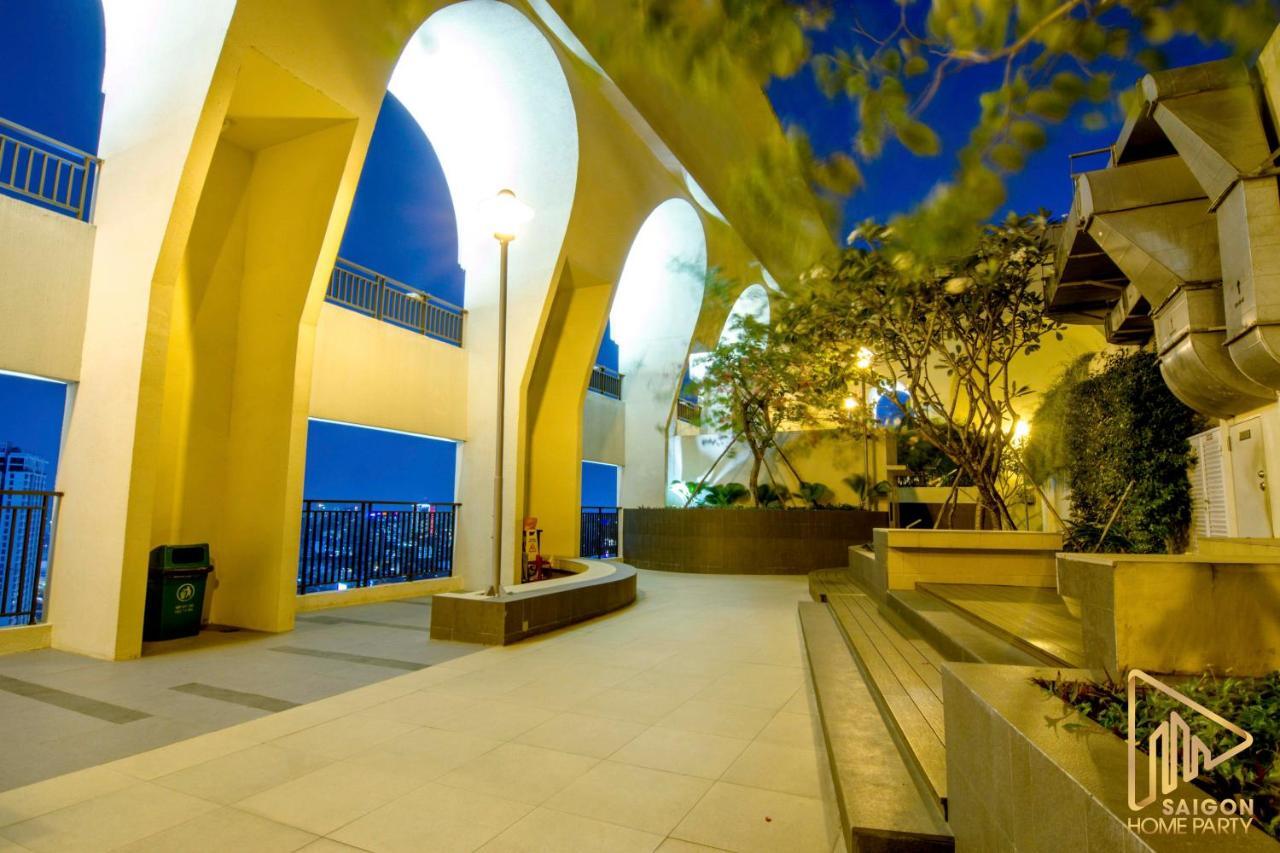 Icon 56 - Free Rooftop Pool Gym 6 Near Ben Thanh Market โฮจิมินห์ซิตี้ ภายนอก รูปภาพ